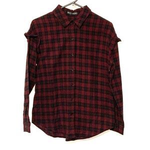 Mixed Thread red black flannel ruffled sleeve